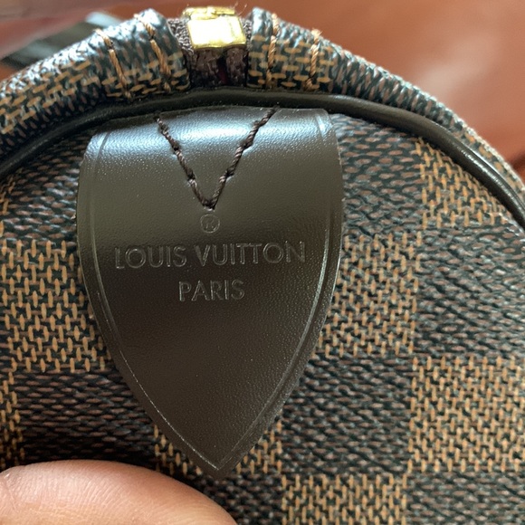 🔥 🥰👜❤️Authentic Louis Vuitton Speedy 35 Damier Ebene🥰👜❤️ - Picture 10 of 12